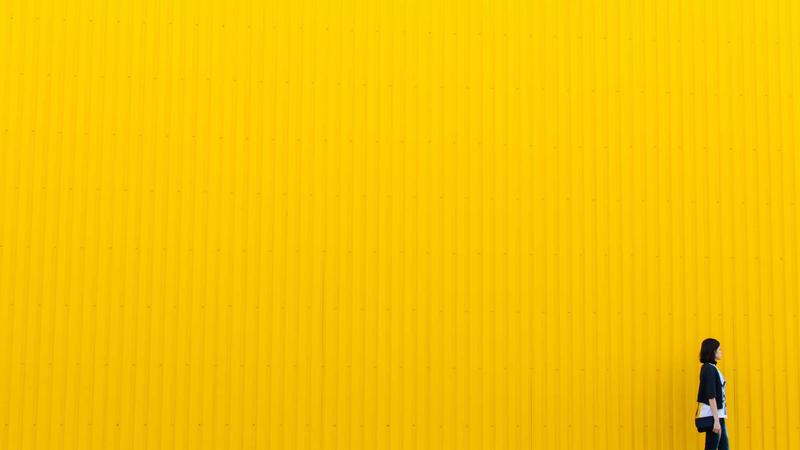How to Choose the Perfect Chair Upholstery for Your Dubai Home