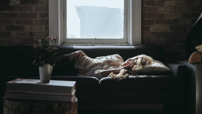 How to Date and Meet Women During Corona Virus Quarantine?
